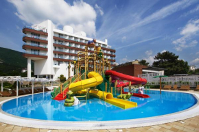 Alean Family Resort&SPA Biarritz 4*